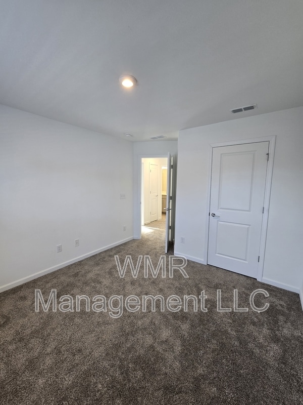 Building Photo - 1846 Teachers House Rd NW