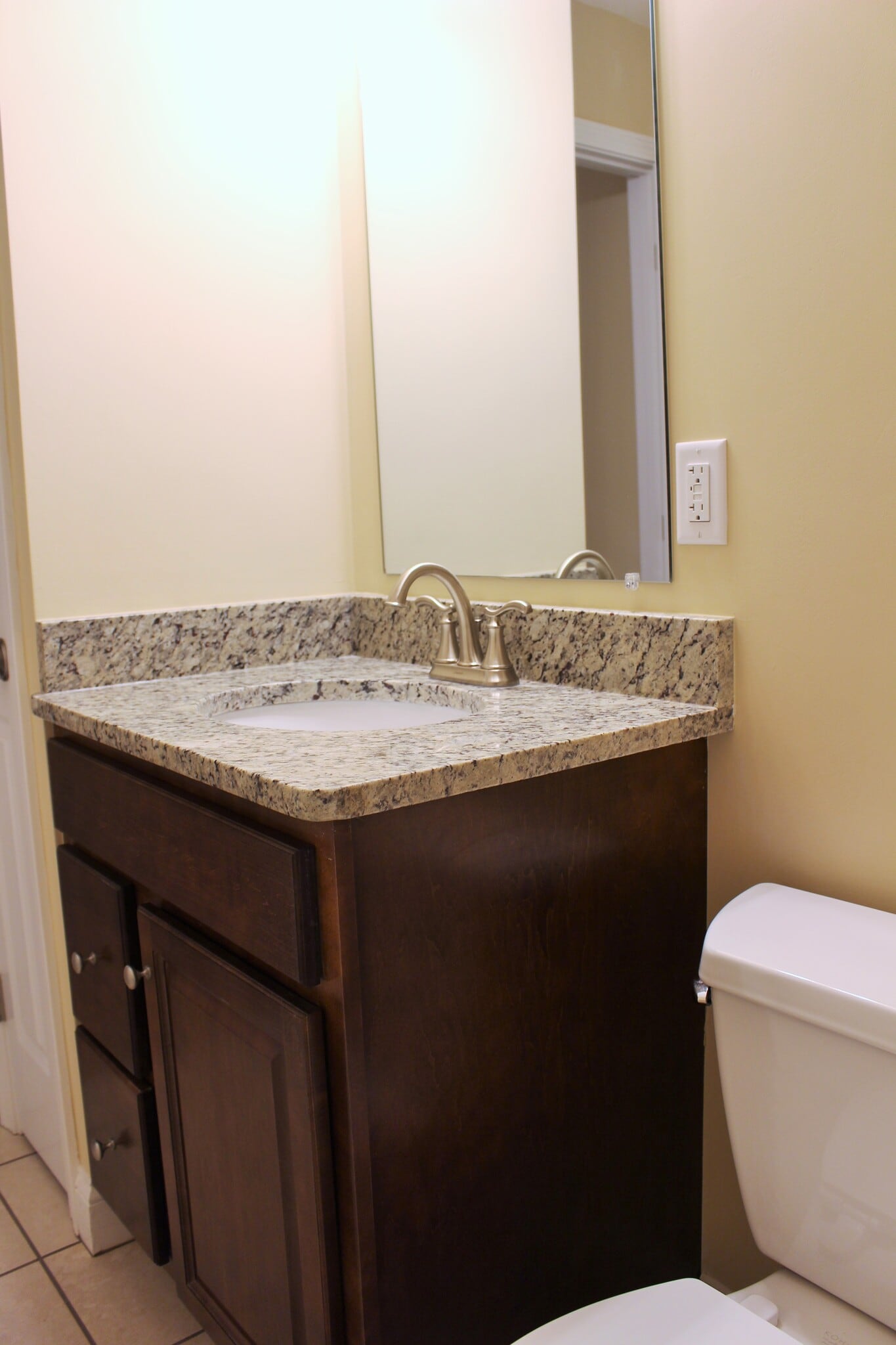 Bthroom - 1088 W Boylston St