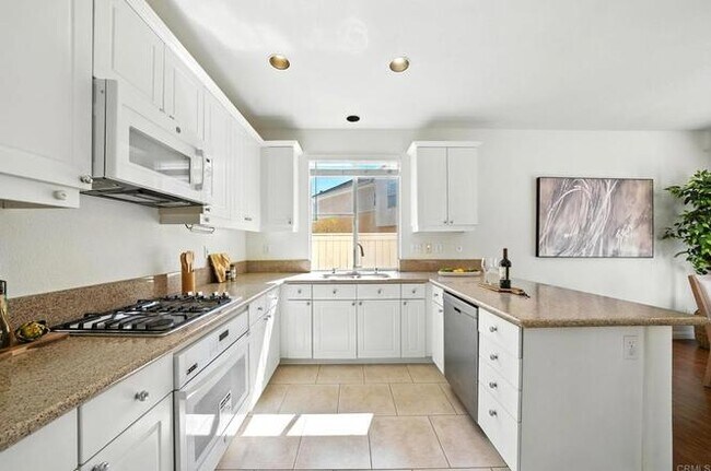 Building Photo - 11377 Carmel Creek Rd