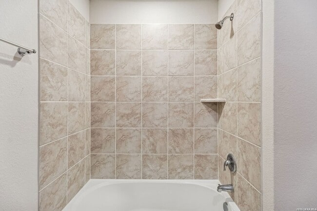 Building Photo - 4550 Meerkat Dr