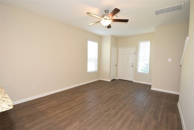 Building Photo - 24706 Pavarotti Pl