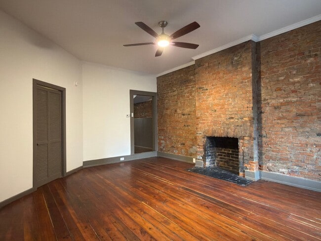 Building Photo - 1508 Moore St