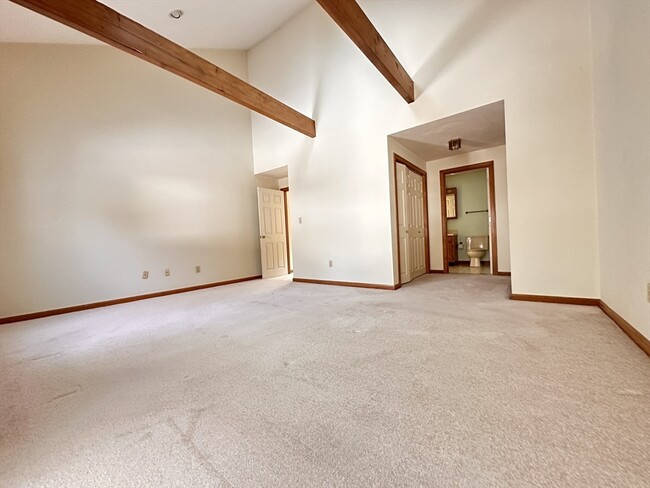 Building Photo - 23 Indian Cove Way