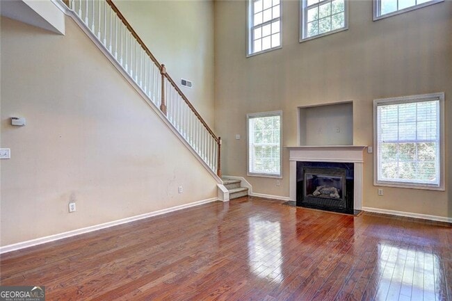 Building Photo - 544 Vickers Ln