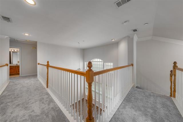 Building Photo - 511 Poplar Ln