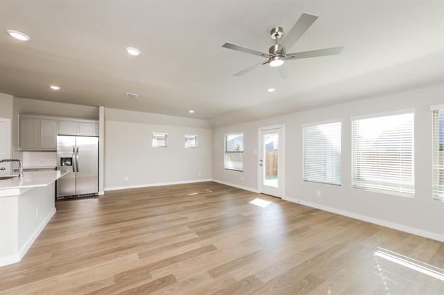 Building Photo - 805 Tidal Dr