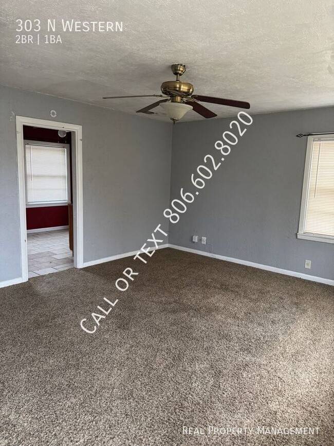 Building Photo - Great 2 bed 1 bath home!