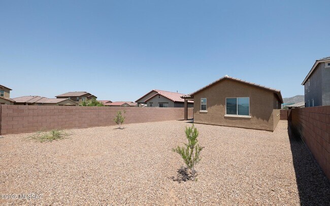 Building Photo - 13154 E Apex Mine Wy