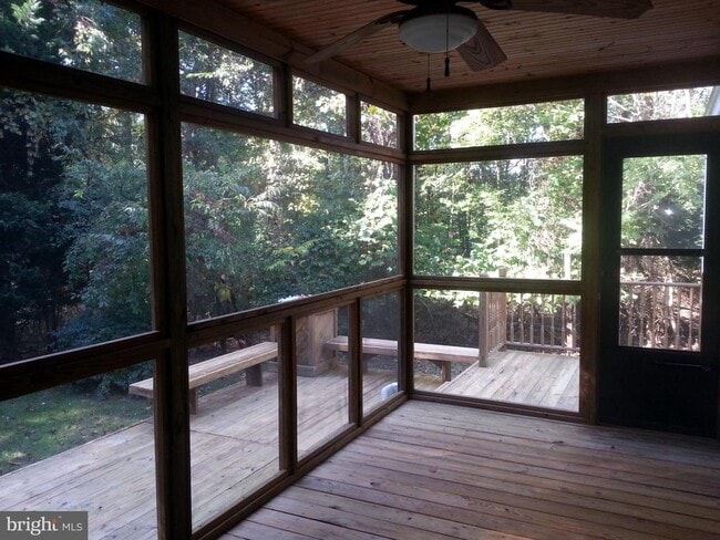 Building Photo - 12528 Plantation Dr
