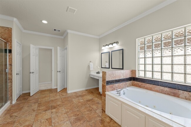 Building Photo - 1126 Sopris Dr