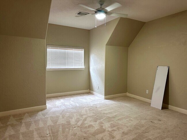 Building Photo - 10814 Keystone Fairway Dr