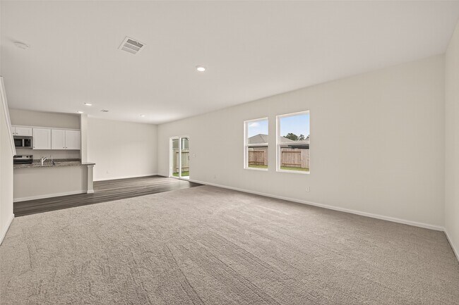 Building Photo - 31247 Williams Lndg St