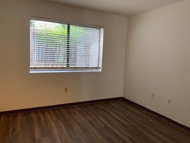 Building Photo - Los Caballeros #119-A