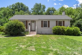 Building Photo - 3124 Edsel Pl