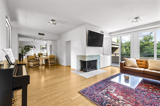 Building Photo - 1707 Spyglass Dr