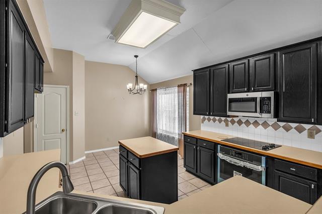 Building Photo - 11521 Blanchard Dr