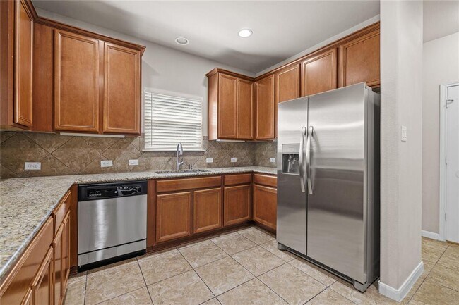 Building Photo - 13521 Red Egret Dr