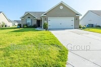 Building Photo - 170 Woodland Pk Lp