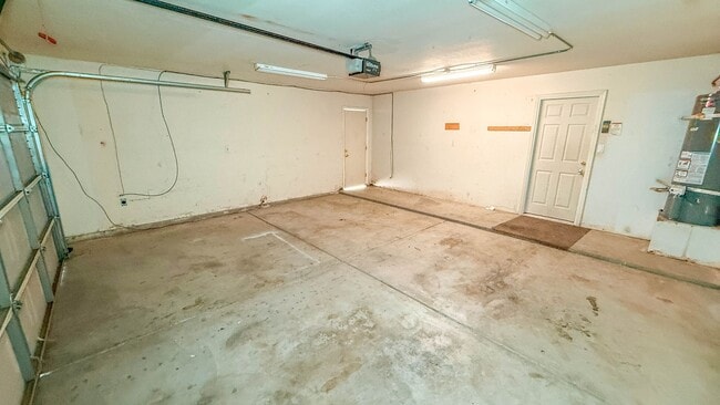 Building Photo - 5311 Sunbird Ct