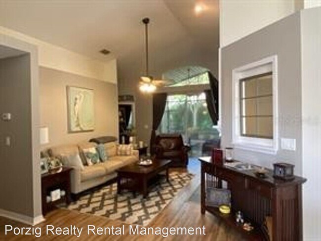 Building Photo - 4 br, 2 bath House - 1528 Fox Glen Drive