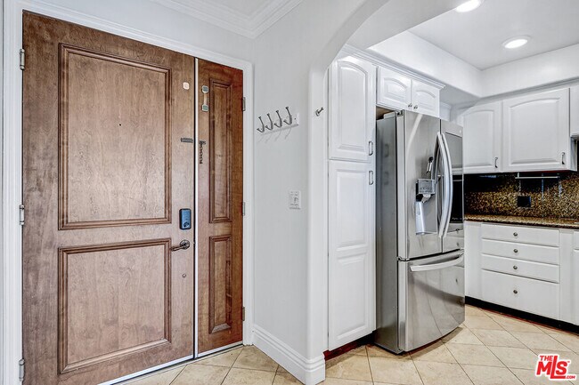 Building Photo - 1520 S Shenandoah St