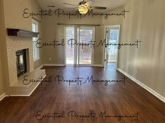 Building Photo - 1201 Liberty Dr