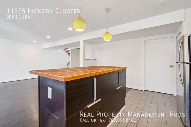 Building Photo - 11525 Hickory Cluster