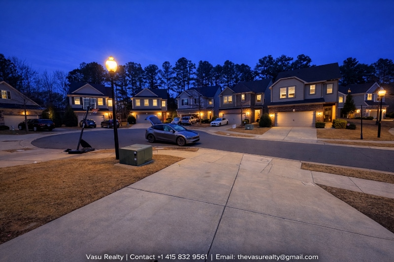 Building Photo - 14503 Knowledge Circle