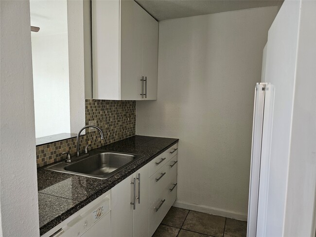 Building Photo - 12627 Ashford Meadow Dr