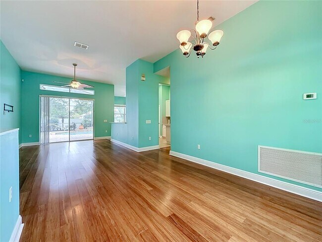 Building Photo - 2947 Majestic Isle Dr
