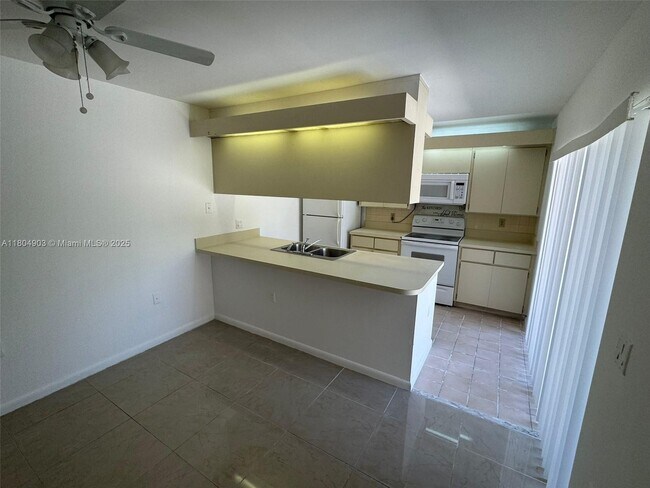 Building Photo - 719 Mill Valley Pl