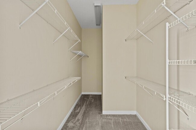 Building Photo - 2900 NW 125th Ave