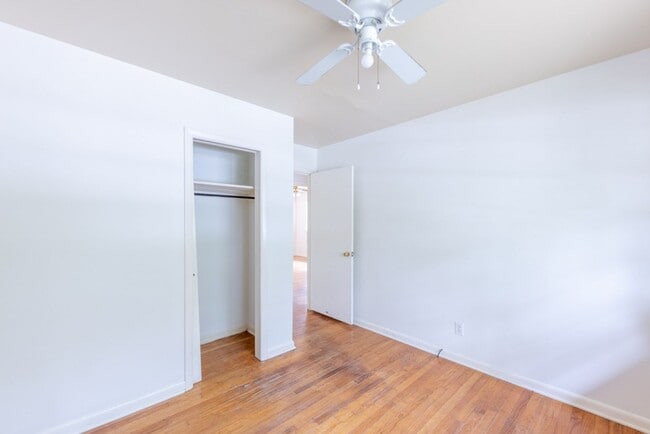 Building Photo - Charming Single-Level Brick Home with Large Yard & Patio in Little Rock