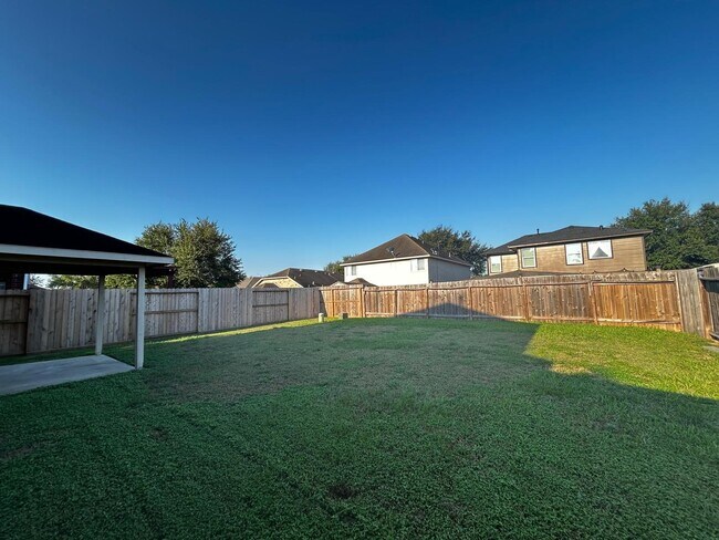 Building Photo - 5903 Llano Creek Dr