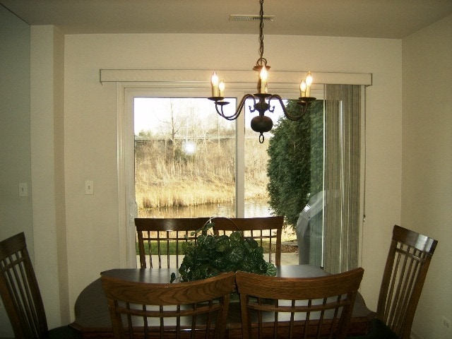 Building Photo - 457 Metropolitan St