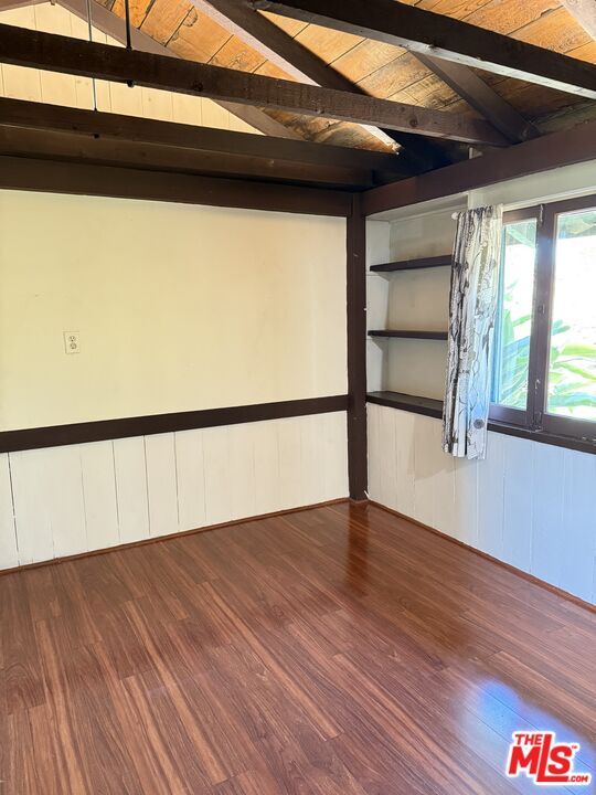 Building Photo - 713 Robinson Rd