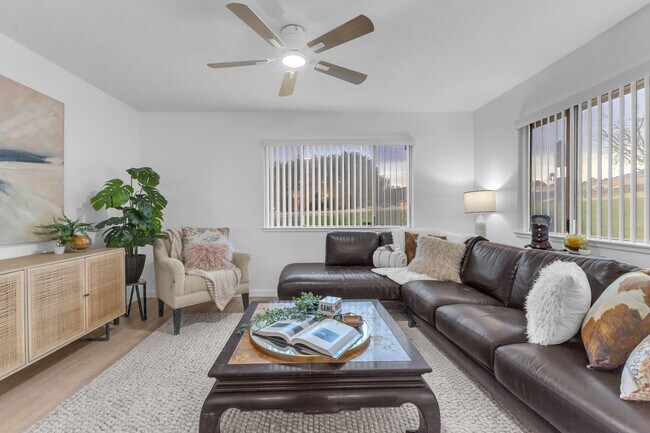 Building Photo - 72682 Thrush Rd