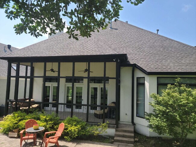 Building Photo - Experience Luxurious Living: Spacious 3-Bedroom Home with Golf Course views on Pebble Beach Drive!
