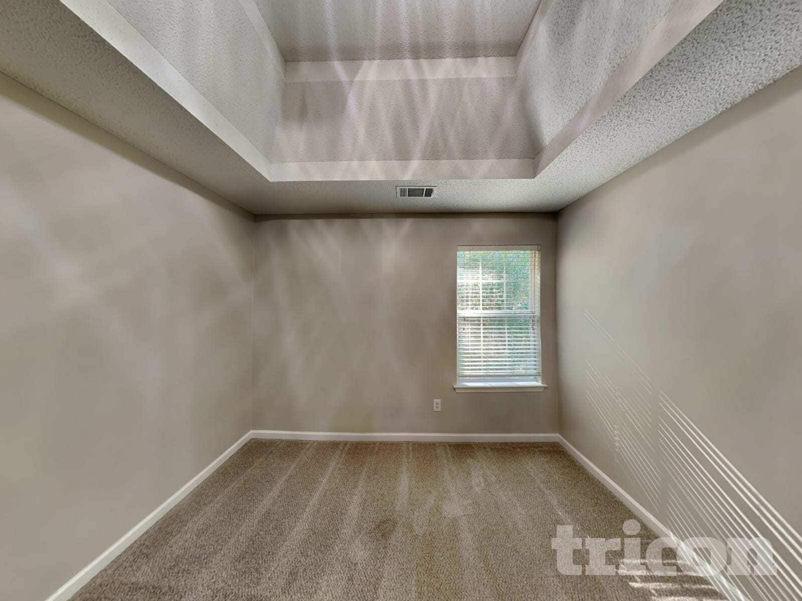 Building Photo - 345 Othello Dr