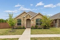 Building Photo - 4001 Fairmont Ln