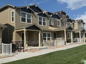 Building Photo - 4039 Meron Pt