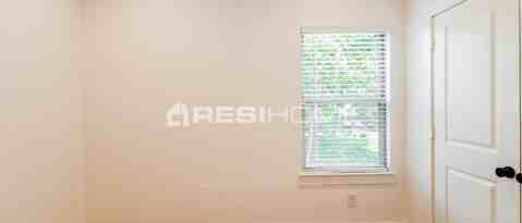 Building Photo - 3052 Truxillo St