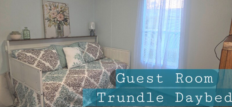 Building Photo - 15580 Royal Coach Cir