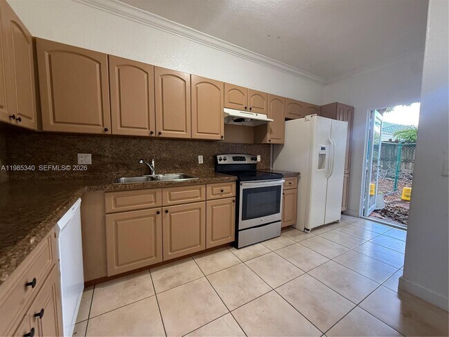 Building Photo - 13272 Old Biscayne Dr