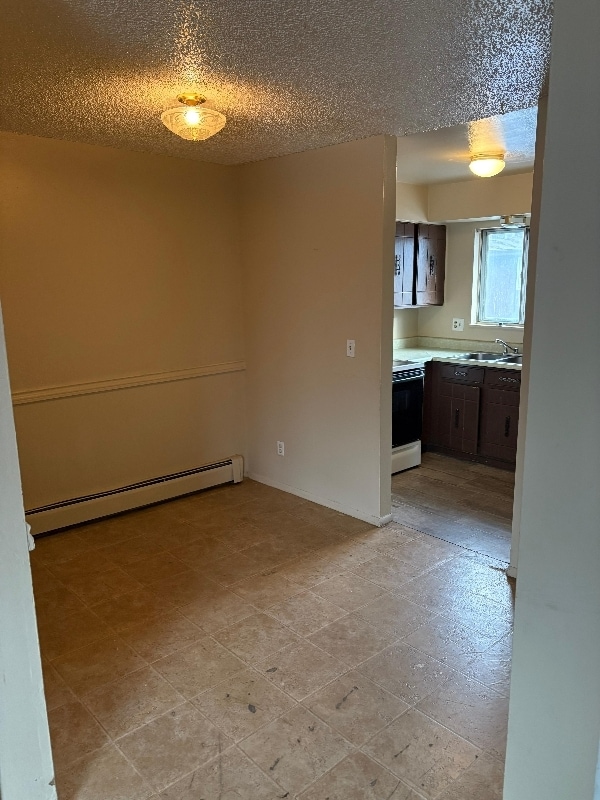 Building Photo - 350 Gahart Dr