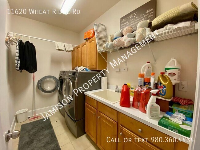 Building Photo - 11620 Wheat Ridge Rd