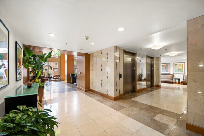 Building Photo - 3505 Sage Rd