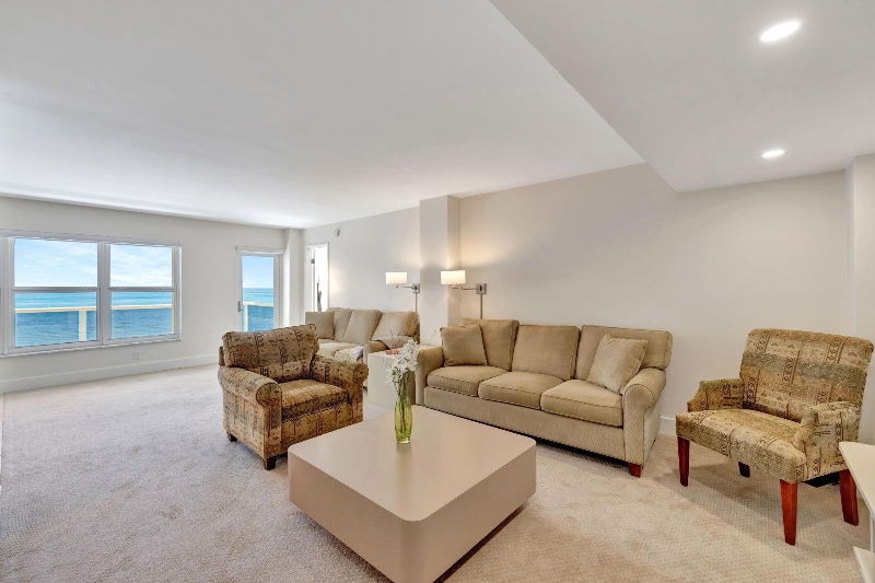 Primary Photo - 3500 Galt Ocean Dr