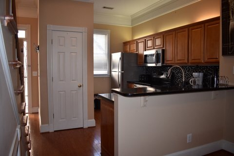 Building Photo - 433 Montgomery St