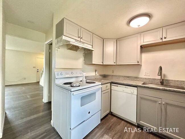 Building Photo - 3392 W 66th Pl